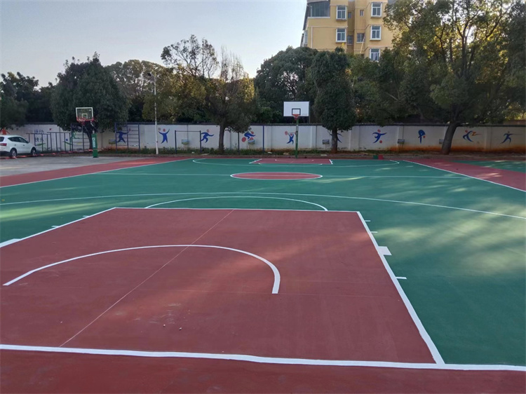 个旧某中学丙烯酸塑胶球场